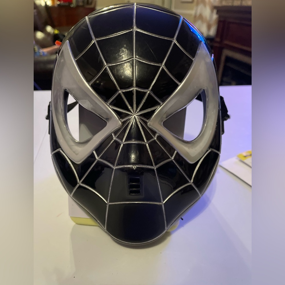Marvel Black Spider-Man Mask